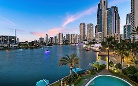 Amazing Water Views Surfers Paradise